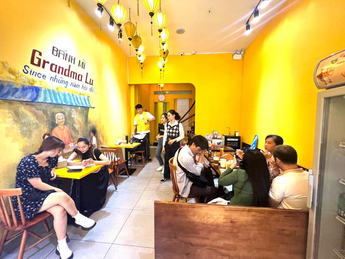Hostel Grandma Lu Saigon - Airport Dist 3